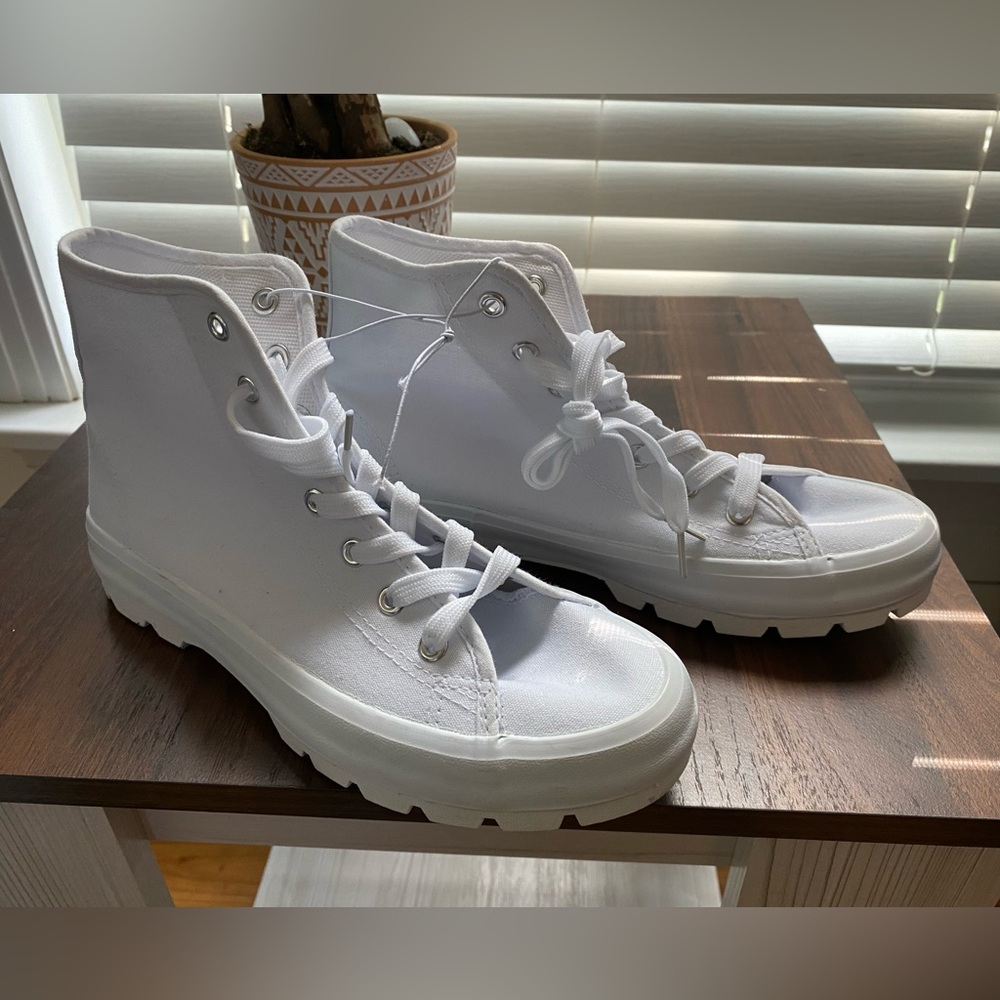US Sports chunky sneakers
